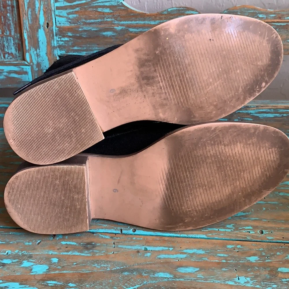 Steve Madden adorable booties